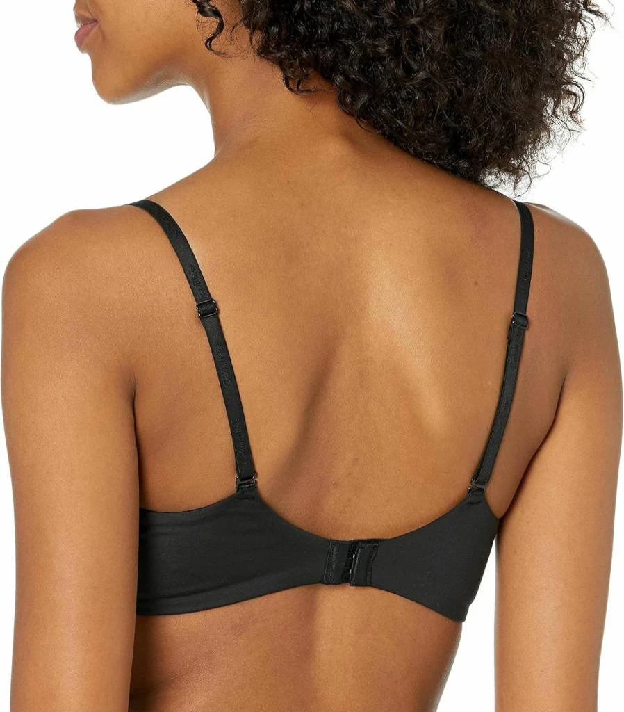 Calvin Klein Women's Push Up Plunge Bra for Lift and Support | Comfortable Underwire Lingerie