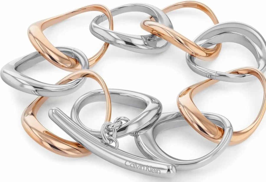 Calvin Klein Women's Elegant Chain Link Bracelet with Distinctive Contour Design for Stylish Accessories