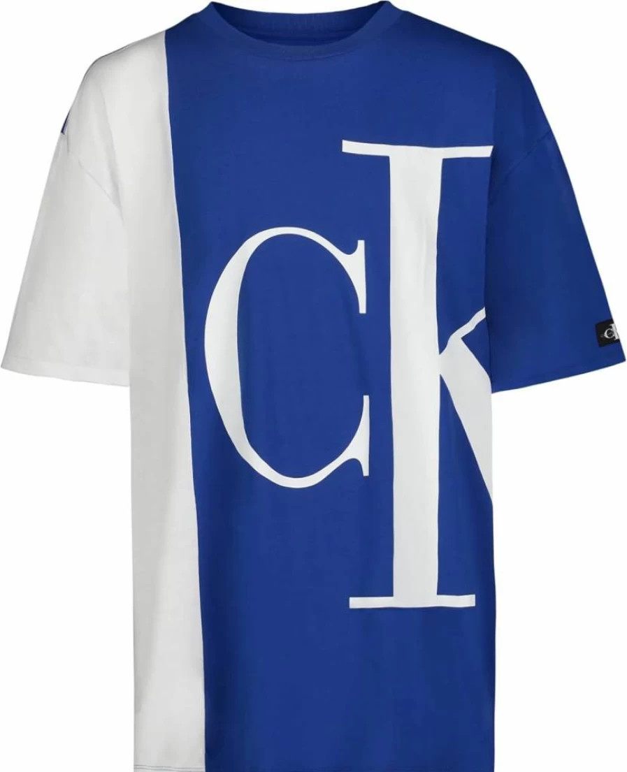 Calvin Klein Boys' Graphic Short Sleeve T-Shirt - Comfortable Crew Neck, Relaxed Fit Tee for Kids